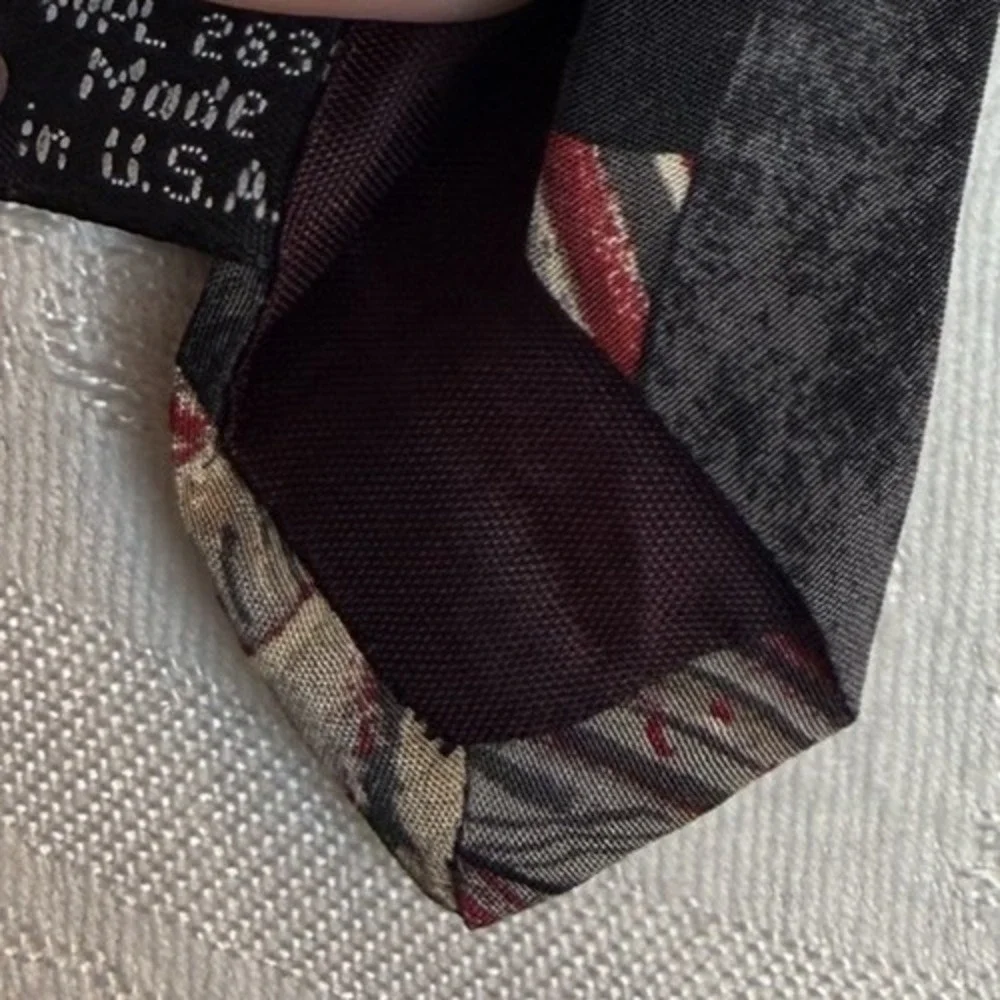 Gianfranco Ruffini Italy Silk Tie Geometric Necktie Vintage 100% Italian Silk